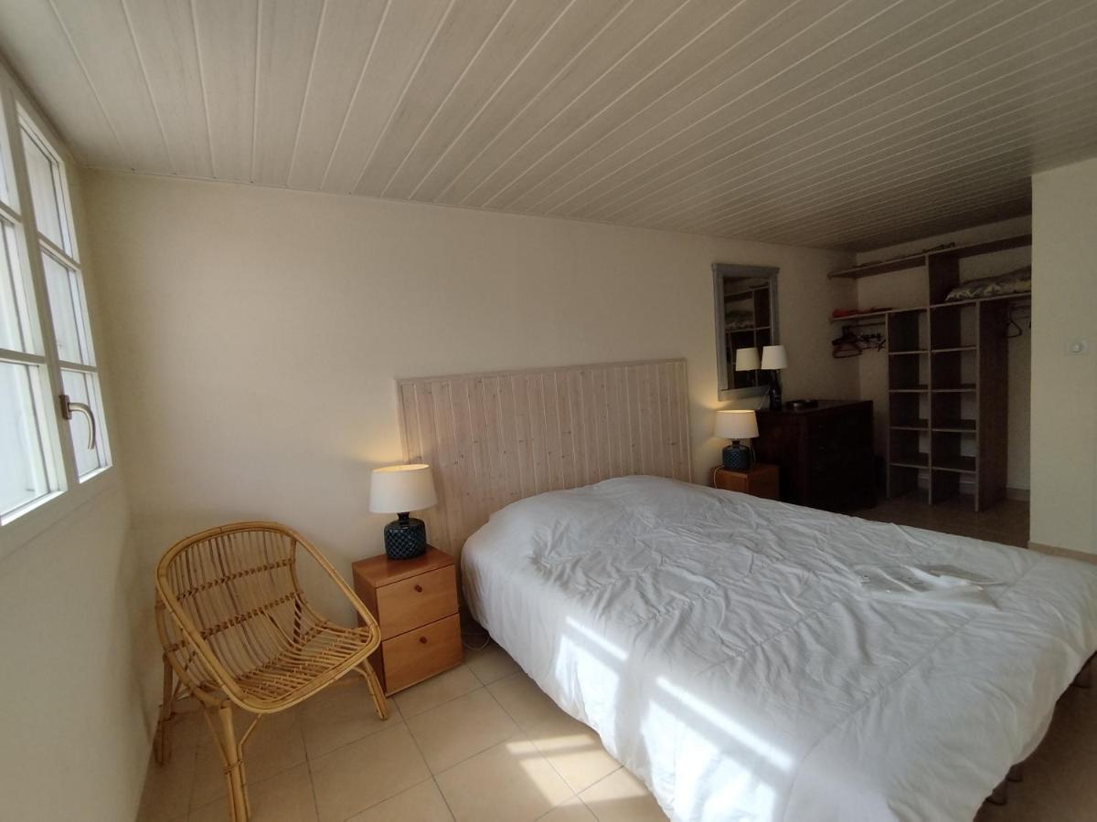 A 80M De La Plage De Plaisance Pour 8 Personnes Saint-Georges-d'Oleron Exterior photo